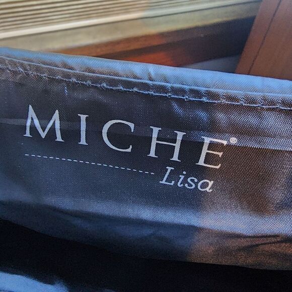 Miche Demi Lisa Leopard Print Shell - Picture 5 of 6